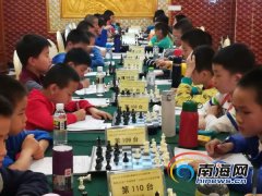 “李成智杯”国际象棋赛开赛 540名少年棋手“棋